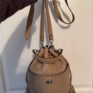 Coach Lora Bucket Shoulder Bag Purse